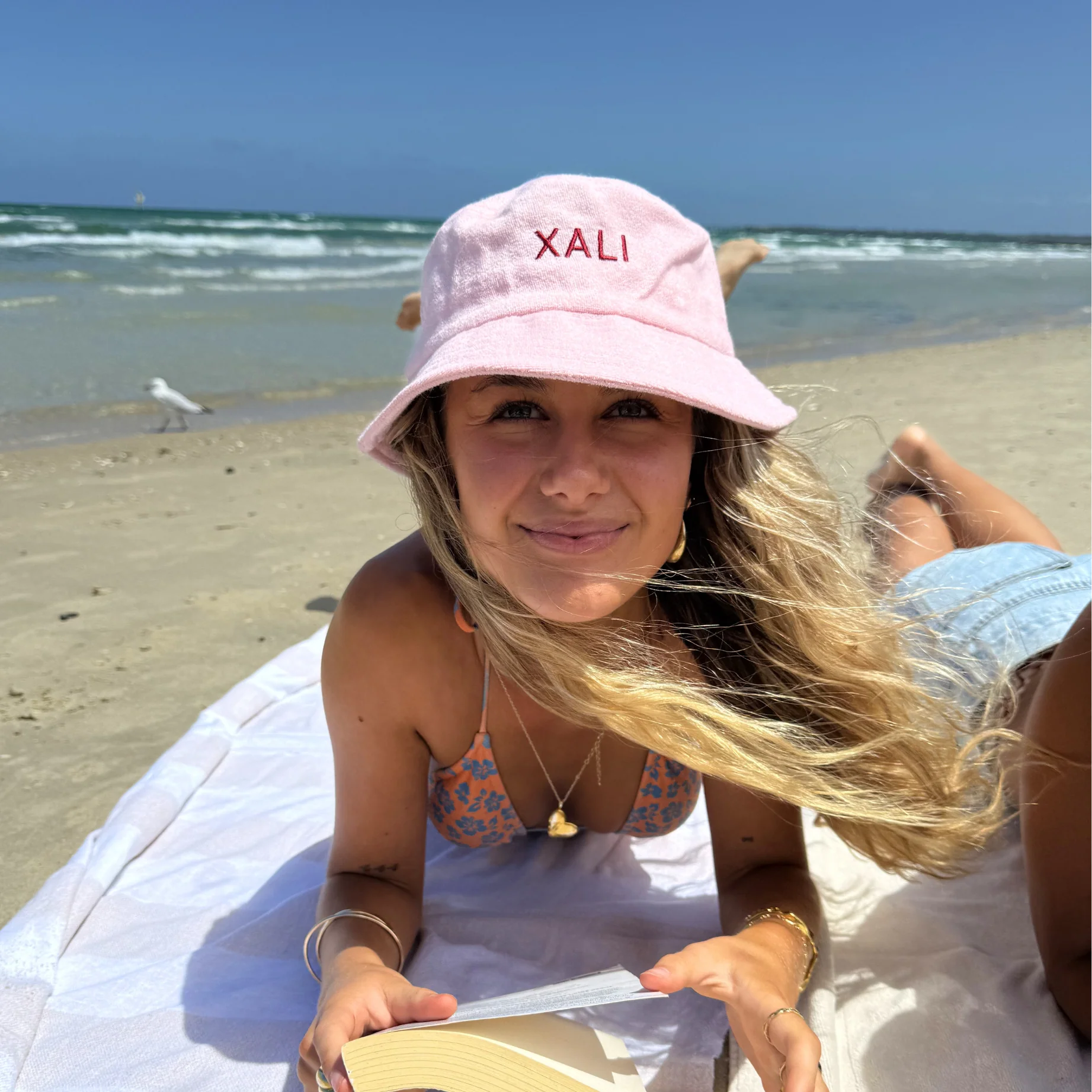 BUCKET HAT - Image 2